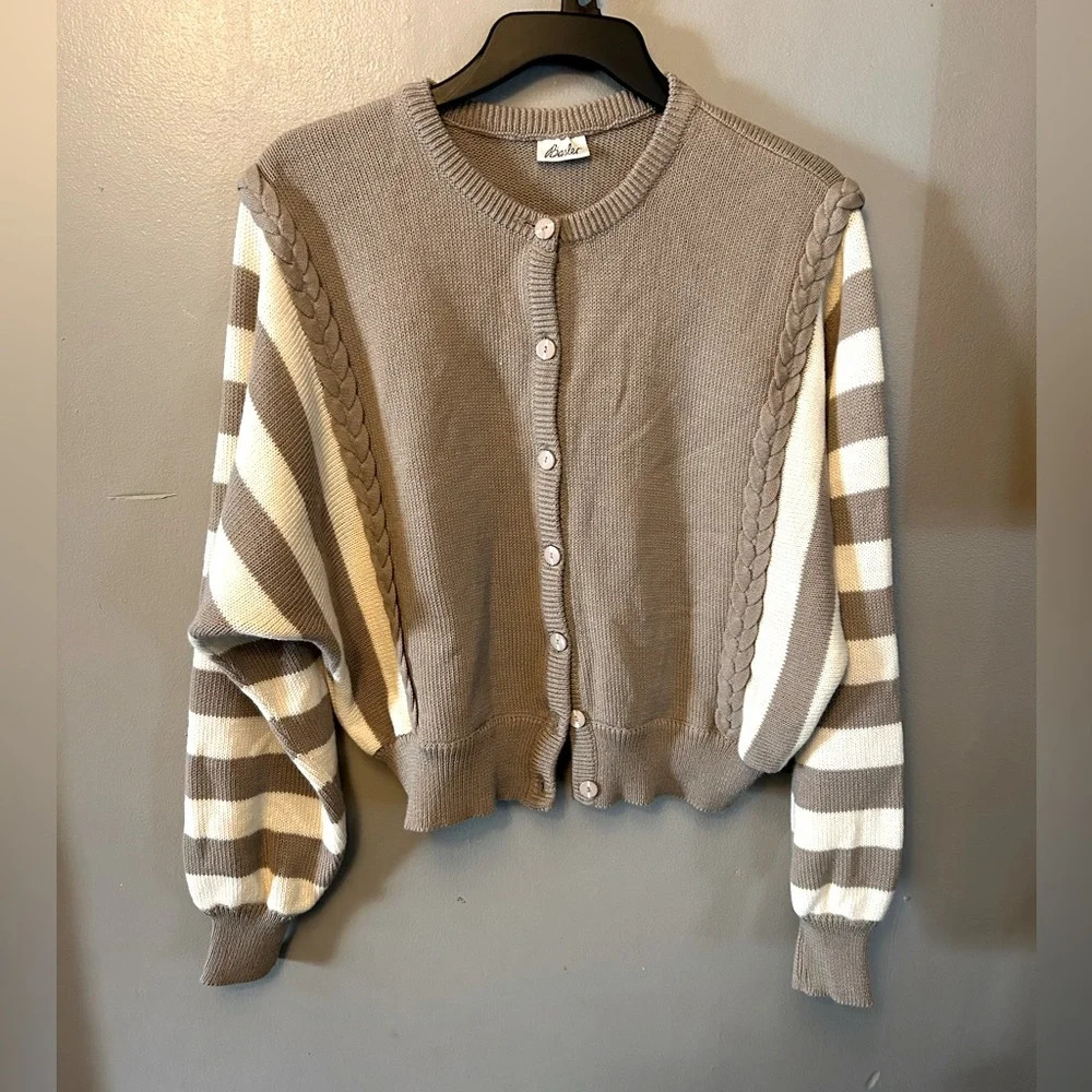 Basler sweater - tan/cream dolman sleeve button front cropped cardigan